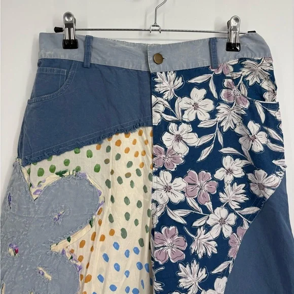 Easel Patch Me If You Can Patchwork Paradise Wide Leg Pants in Blue and Cream - Picture 4 of 12
